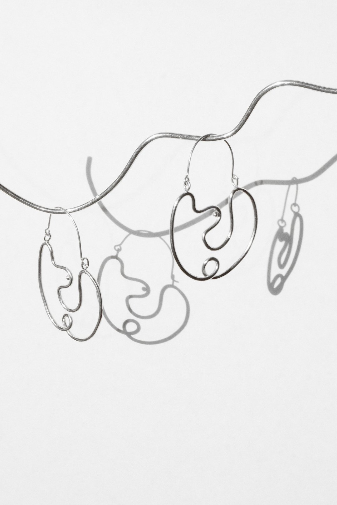 The Body Earring 女体耳饰 - 耳环/耳夹 - 纯银 银色
