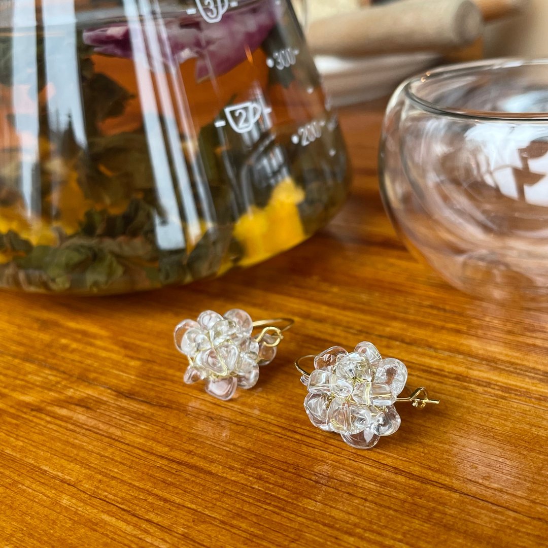 耳环 • 绣球 • 天然白水晶 • 14kgf - 耳环/耳夹 - 水晶 透明