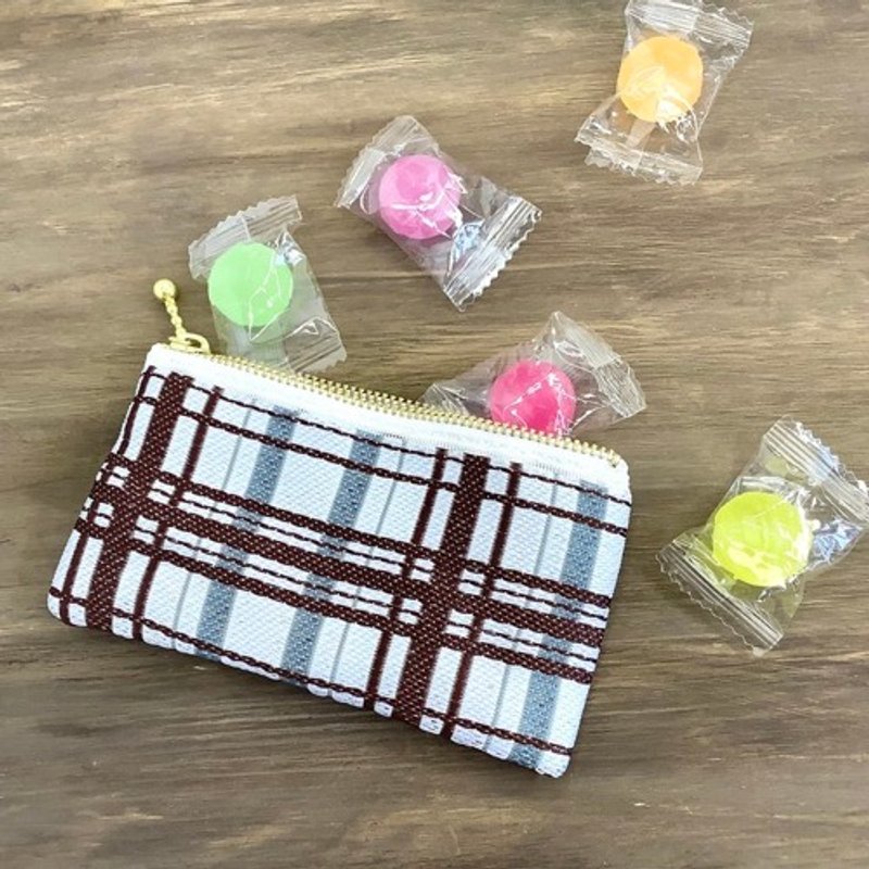 【格纹】畳缘 扁平迷你收纳包 零钱包 卡片夹 茶色 简约 - 化妆包/杂物包 - 其他材质 咖啡色