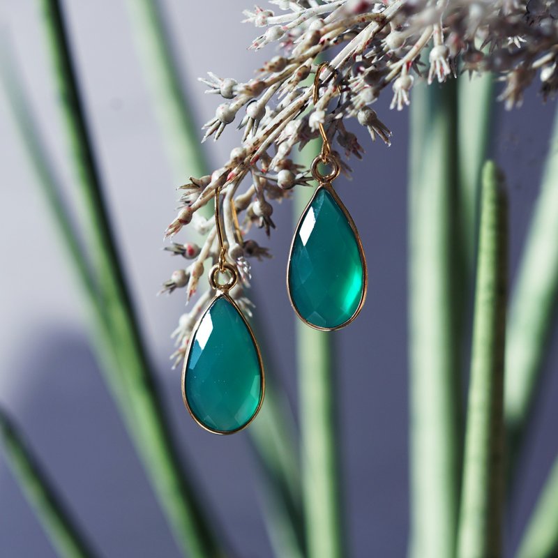 绿玛瑙包镶耳环 医疗级不锈钢 常盘色 - 耳环/耳夹 - 宝石 绿色