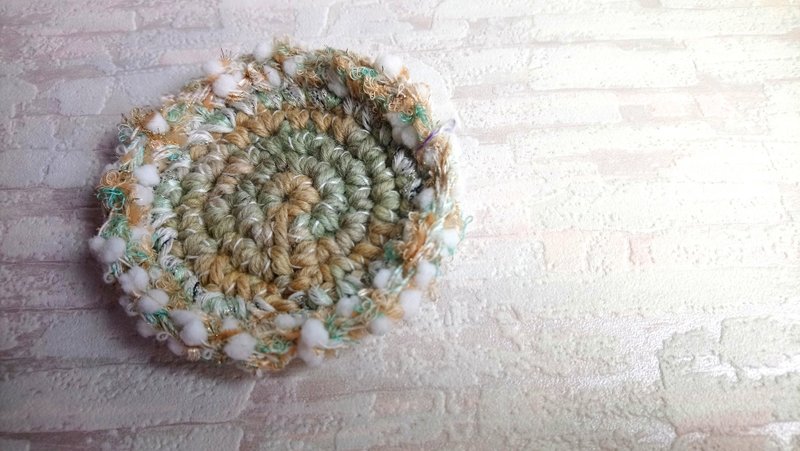 Hand-dyed yarn coaster - 杯垫 - 丝．绢 绿色