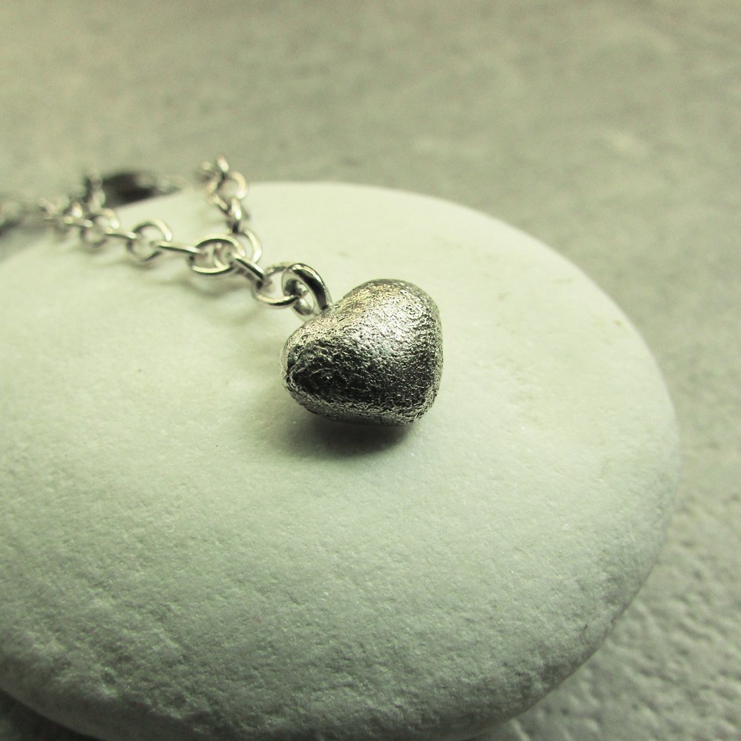heart bracelet_爱心手链 | 伴娘礼 谢礼 925银 限量 伴娘礼 - 手链/手环 - 银 银色