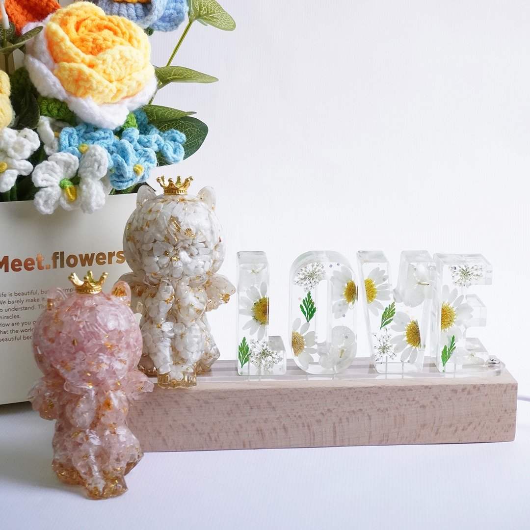 【Hourrae荷莱】定制化礼物 守护小天使 水晶摆件 LOVE灯座 - 摆饰 - 水晶 多色
