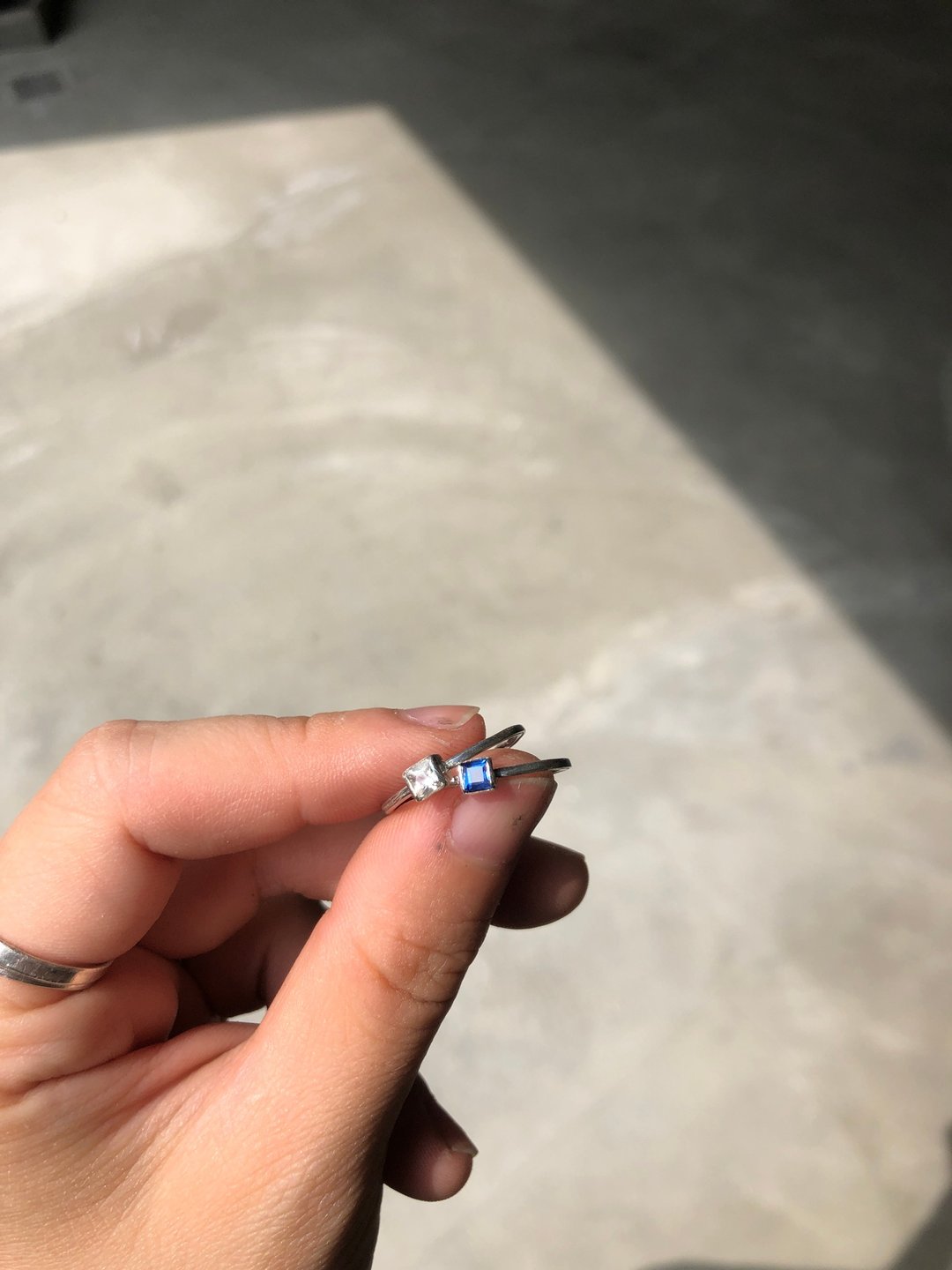 wuwu 方形宝石戒指 - 戒指 - 纯银 银色
