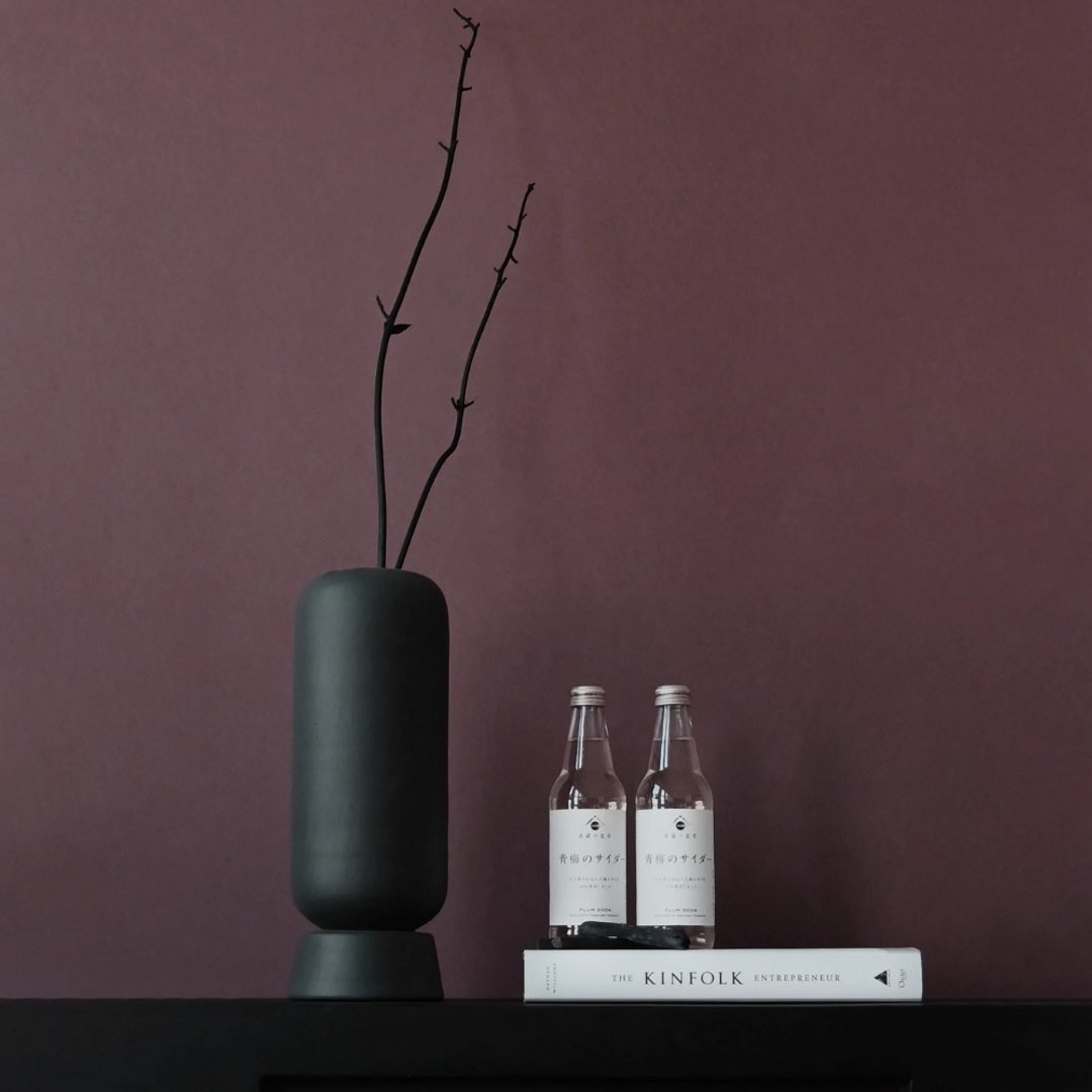 Kabin Vase S - Black  墨黑 陶 花器 - 花瓶/陶器 - 陶 黑色