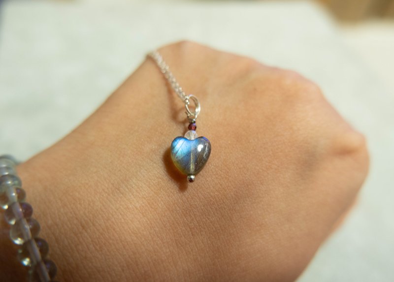LH01 心形切割 强蓝光 拉长石925纯银锁骨链  - 项链 - 宝石 蓝色