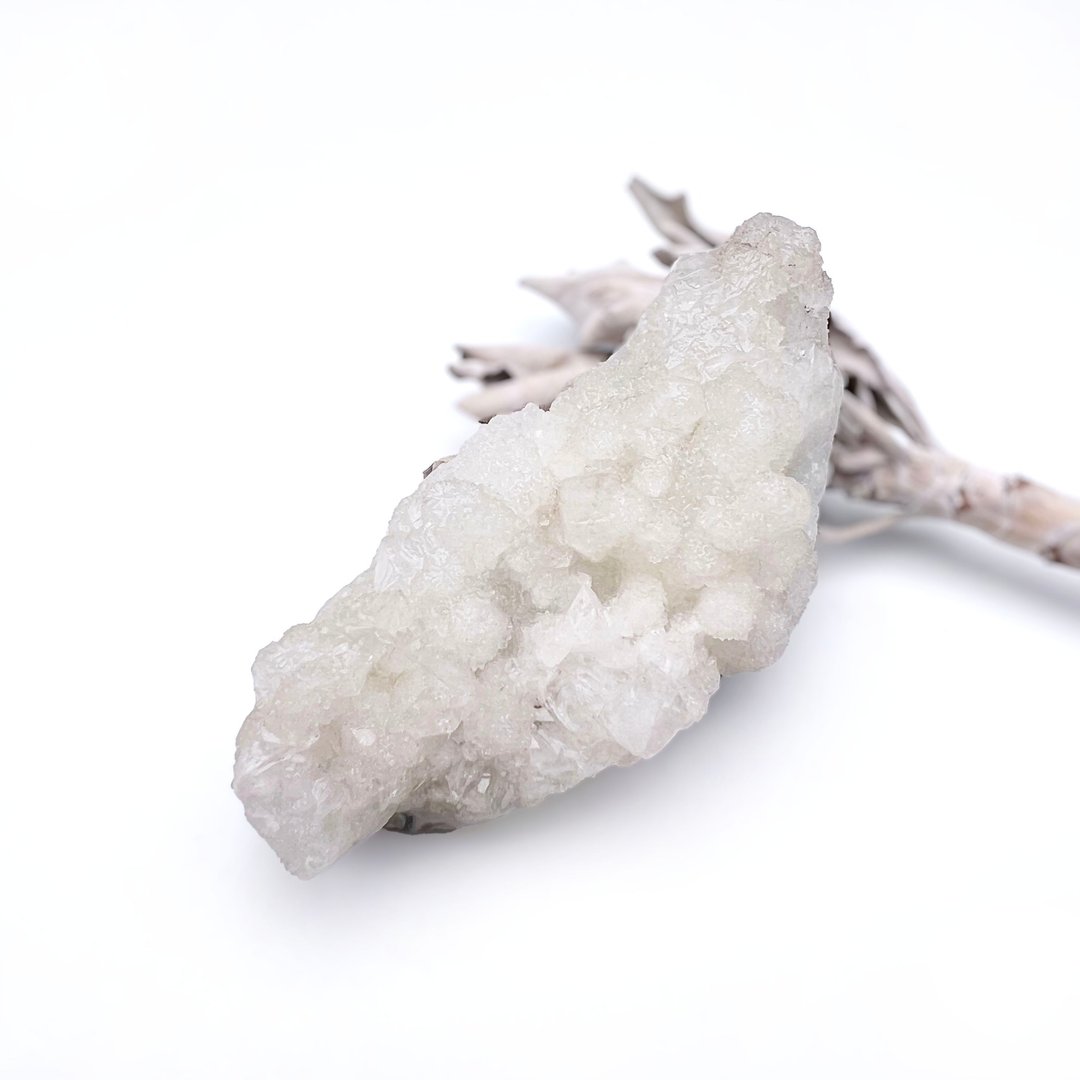 月砂。原矿 疗愈 净化 摆件 l 砂糖 波波球 鱼眼石 l - 摆饰 - 水晶 多色