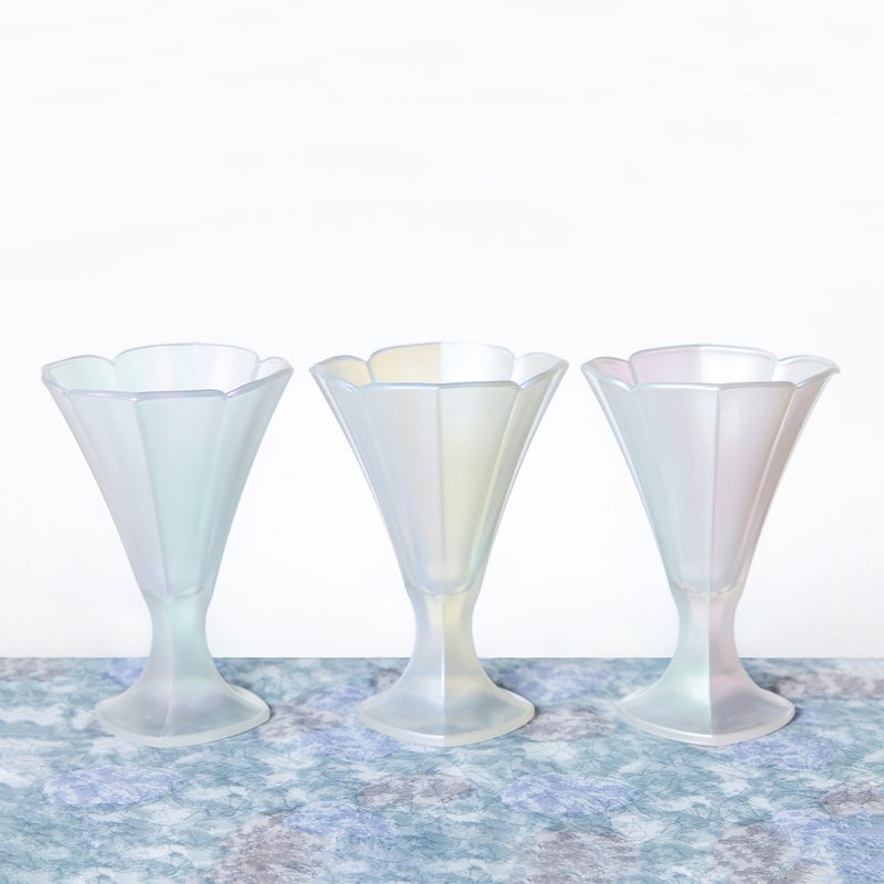 栖仙 SECLUSION OF SAGE / 贝壳幻彩圣代杯 - 咖啡杯/马克杯 - 玻璃 多色