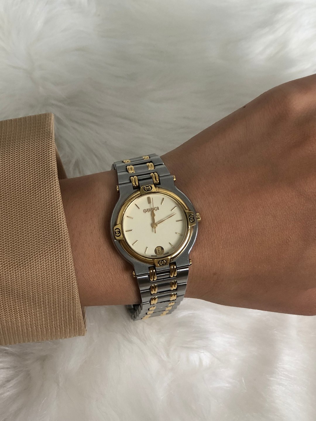 【日本直送 名牌中古包】GUCCI 古驰 腕表 银色×金色 标志 不锈钢 9000M vintage 古董 vzg4zk - 女表 - 不锈钢 银色