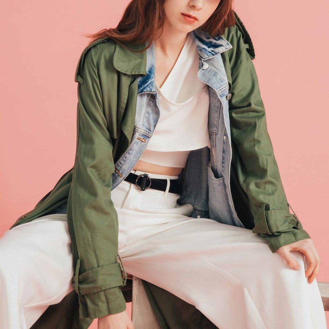 轻棉军式风衣(苔绿色)│Who Cares 台湾服饰品牌 - 女装休闲/机能外套 - 其他材质 绿色