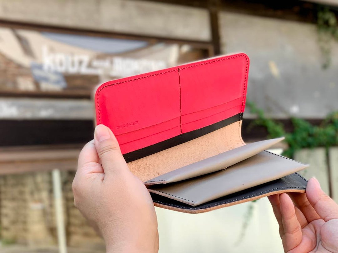 LONG Monotone with red spice is a long flat wallet flat slim LFW-KKKR H-K - 皮夹/钱包 - 真皮 黑色