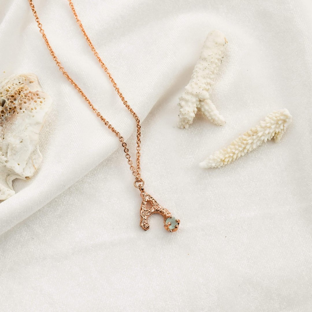Alphabet pendant A letter - 项链 - 铜/黄铜 