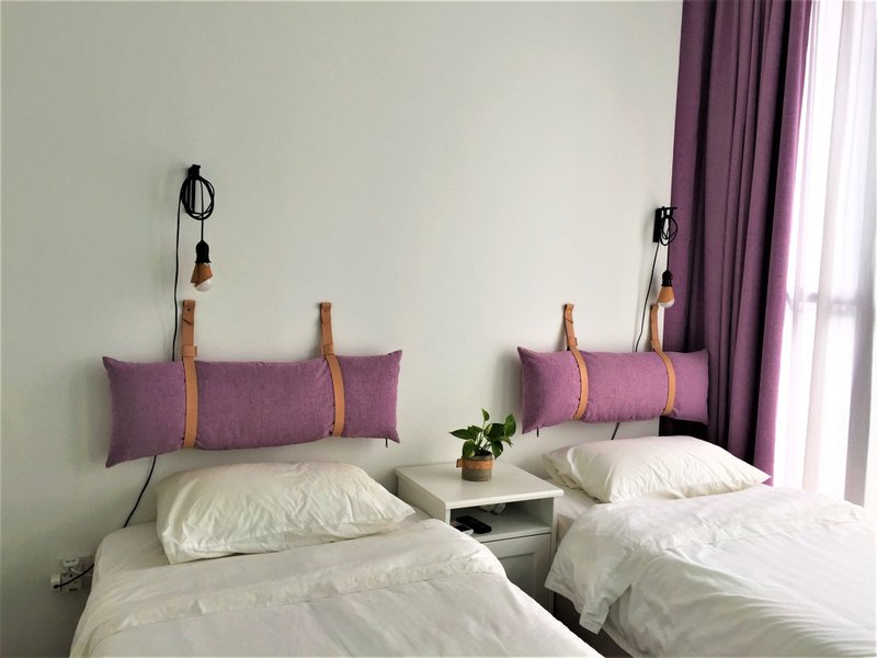 DIY 床头垫皮带 // 皮带墙上置物架 // 隔板置物架 // 墙面装饰 - 其他家具 - 真皮 