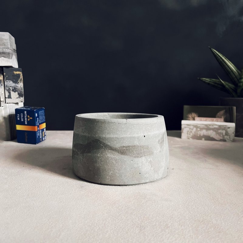 ·  卖花的女鹅 手作环保泥盆  · 四款  · - 植栽/盆栽 - 水泥 