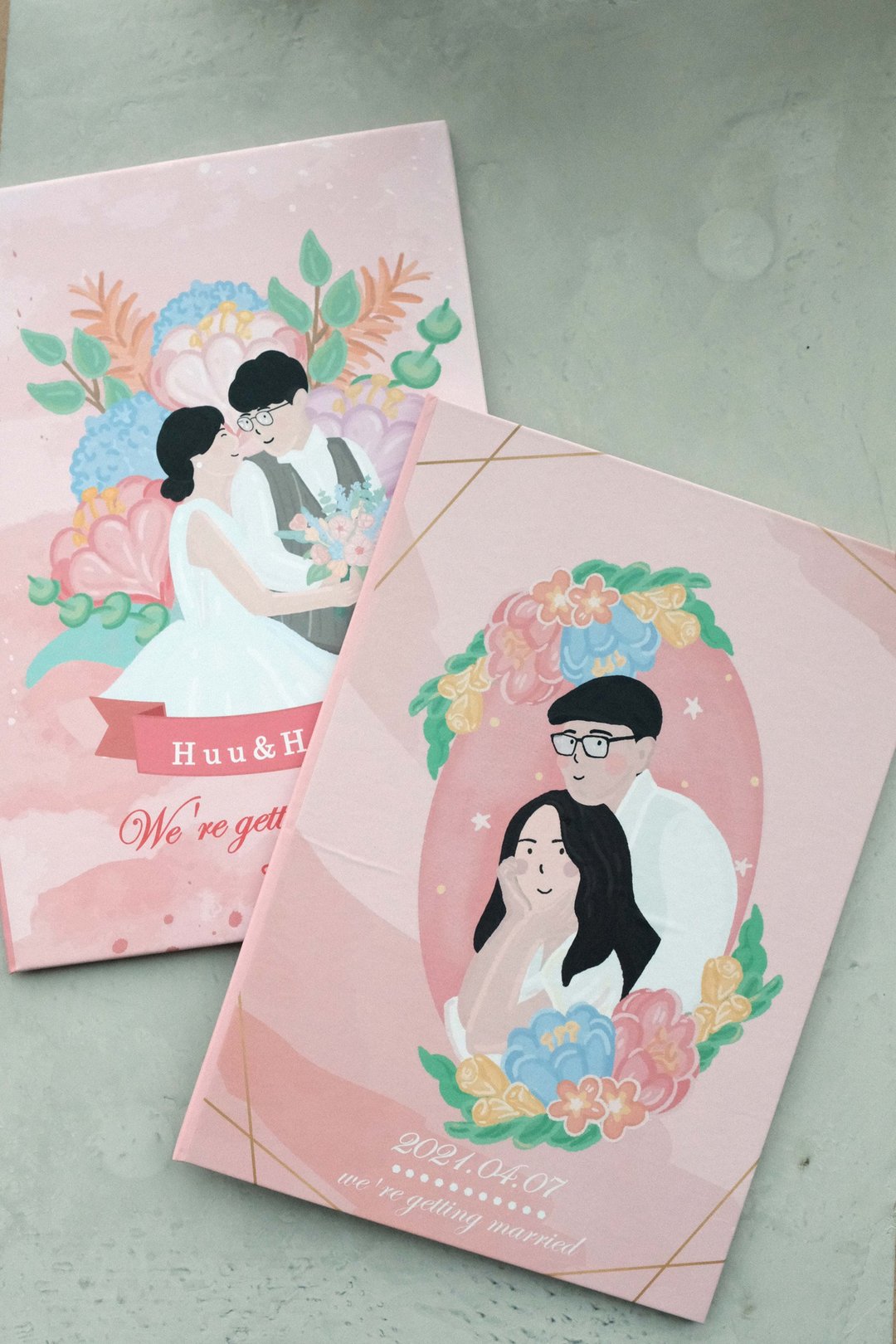定制化婚约书夹+书约|(含实体书约+婚约书夹+似颜绘档案) - 婚礼誓言书 - 其他材质 多色