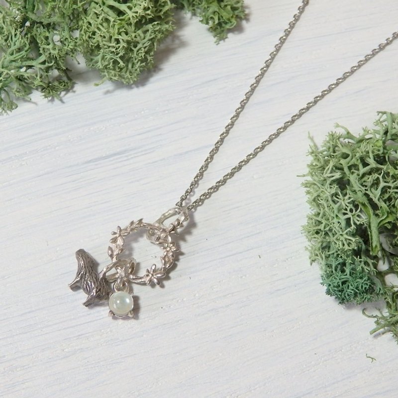 水豚坠饰 熏银处理 - 项链 - 宝石 银色