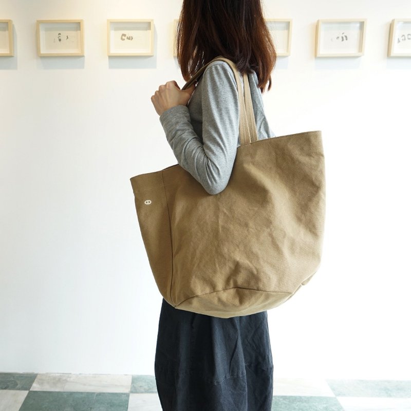 MOGU/帆布肩背托特包/褐土/Camping Plus/新款 - 侧背包/斜挎包 - 棉．麻 咖啡色