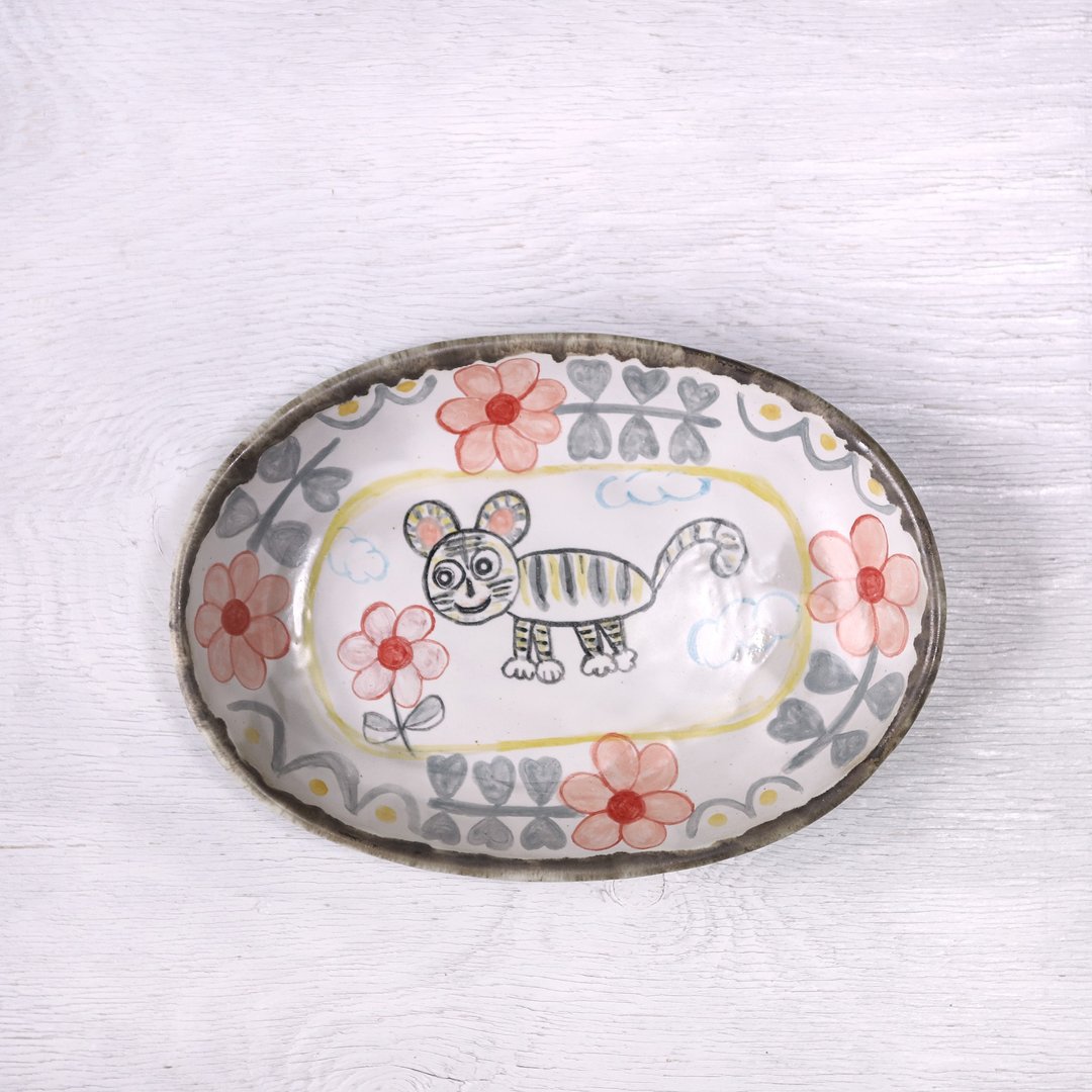Walking Tora-chan Oval Plate - 盘子/餐盘/盘架 - 陶 多色