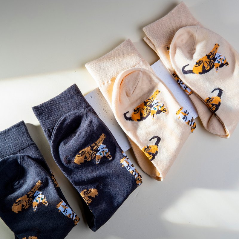 可爱有趣猫图案袜子女男合用 - 袜子 - 棉．麻 多色