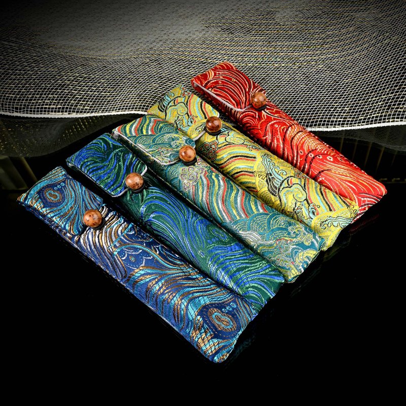 CYPRESS 织锦笔袋 钢笔收藏袋~送礼最佳首选 - 铅笔盒/笔袋 - 丝．绢 