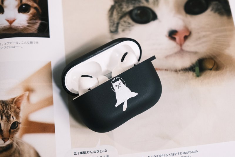 厌世猫星人颓废日常  Airpods Case 保护套 - 耳机 - 塑料 黑色