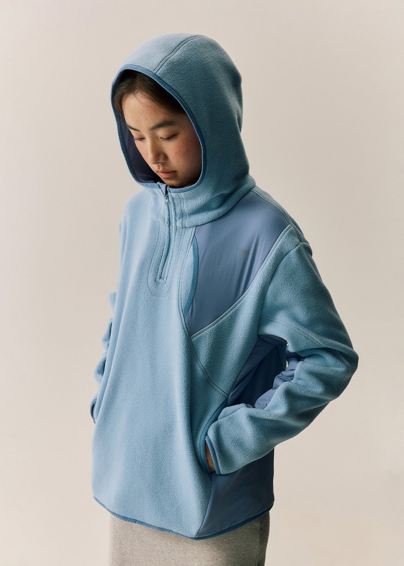 中性風格 搖粒絨保暖長袖帽T 情侶裝 - 中性连帽卫衣/T 恤 - 其他人造纤维 多色