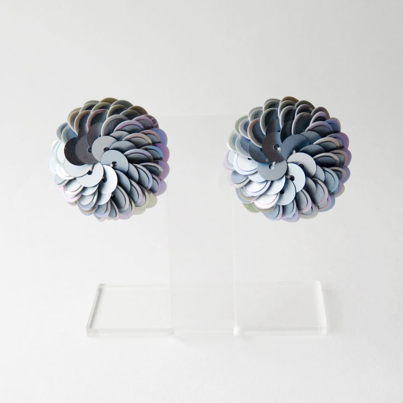 Kyo sequin pierced Clip-On light blue - 耳环/耳夹 - 其他材质 蓝色