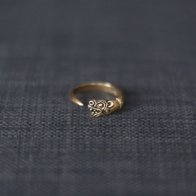 Wolf ring. Celtic jewelry. Viking Adjustable ring. Ancient replica. Tiny ring - 戒指 - 其他金属 橘色