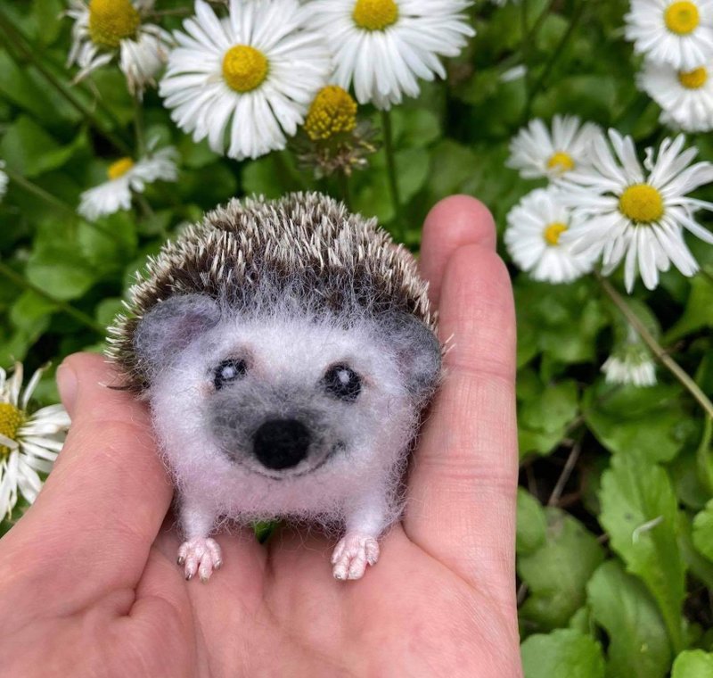 可爱刺猬羊毛雕塑毛毡玩具羊毛复制品微型动物雕像 - 玩偶/公仔 - 羊毛 白色