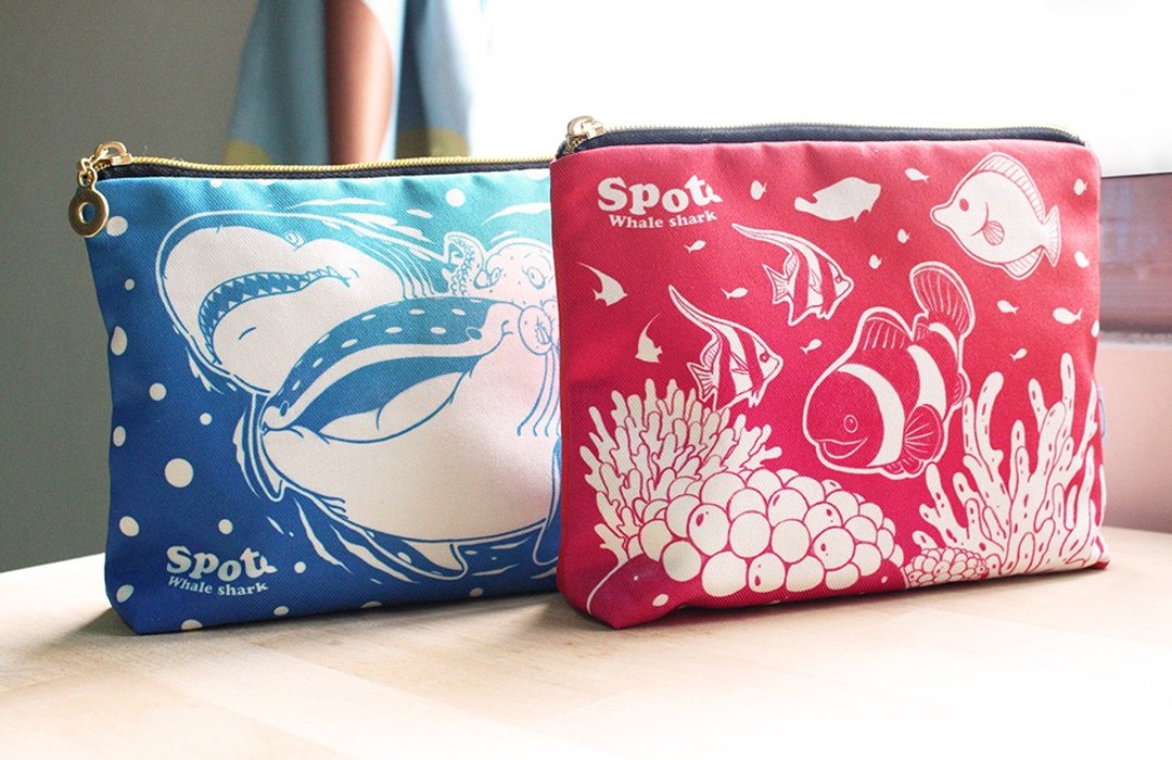 豆腐鲨点点 spot whale shark 防泼水收纳包-珊瑚款/鲨鱼款 - 化妆包/杂物包 - 其他人造纤维 多色