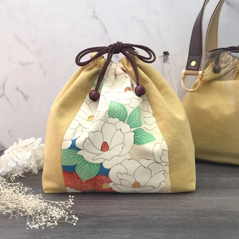 Drawstring Bag, Kimono and linen -  Silk - for Clear Tote Bag - 化妆包/杂物包 - 丝．绢 黄色