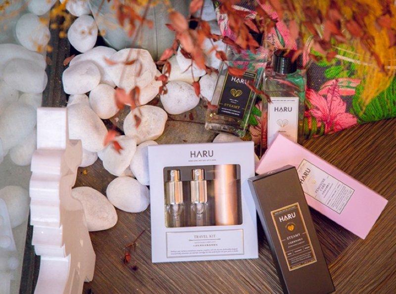 HARU1+1(私密护理润滑液150ml+DEWY伊兰丝柔香槟金随身瓶45ml) - 情趣用品 - 浓缩/萃取物 粉红色