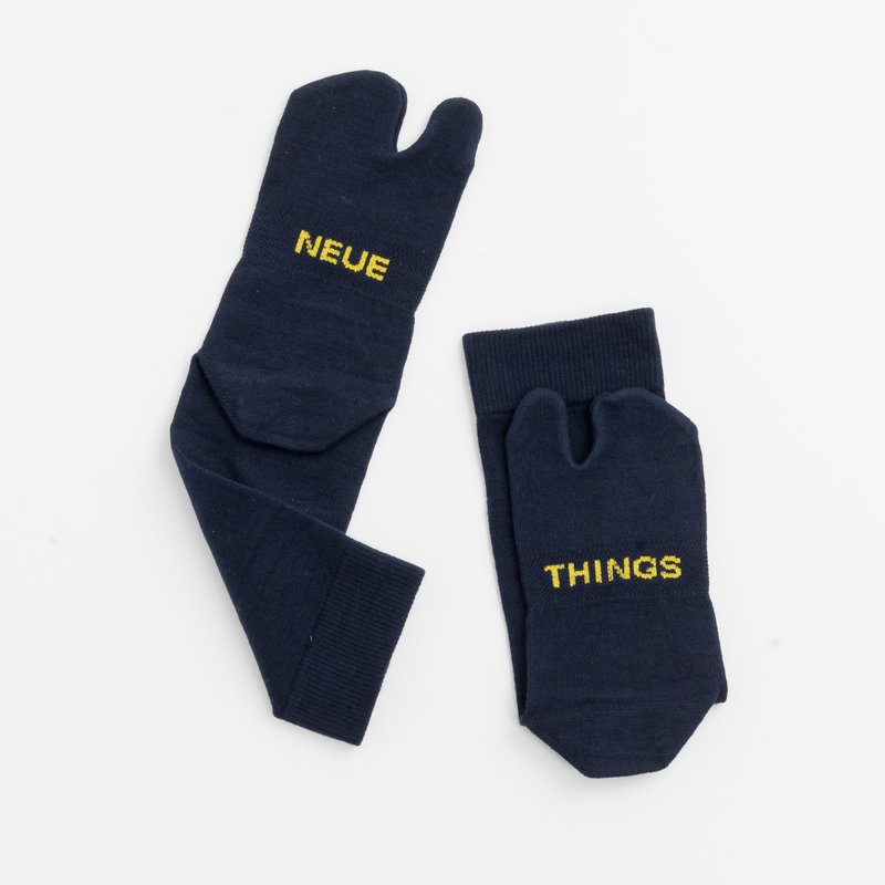 Tabi socks匹马棉两趾袜素色系列-午夜蓝 - 袜子 - 棉．麻 