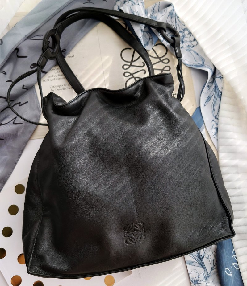 中古包 Loewe Flamenco 纳帕皮革束口袋肩背包斜挎包单肩包束绳包 - 侧背包/斜挎包 - 真皮 黑色