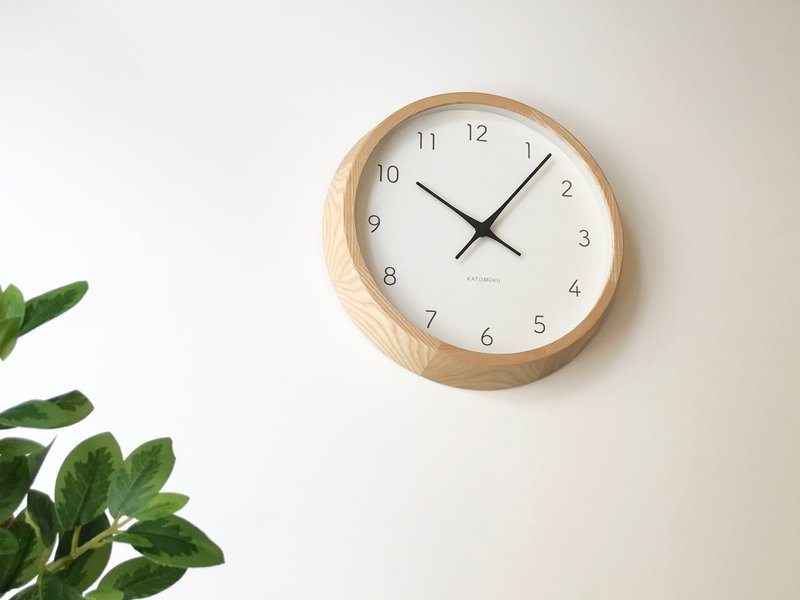 KATOMOKU muku clock 7 梣树 自然色(km-60NA) 挂钟 日本制造 - 时钟/闹钟 - 木头 卡其色