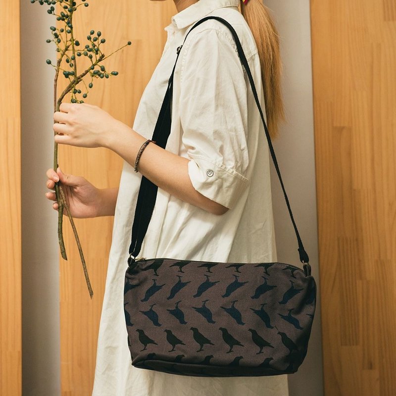 横式拉链侧背包/台湾八哥5号/工匠灰黑 - 侧背包/斜挎包 - 棉．麻 黑色