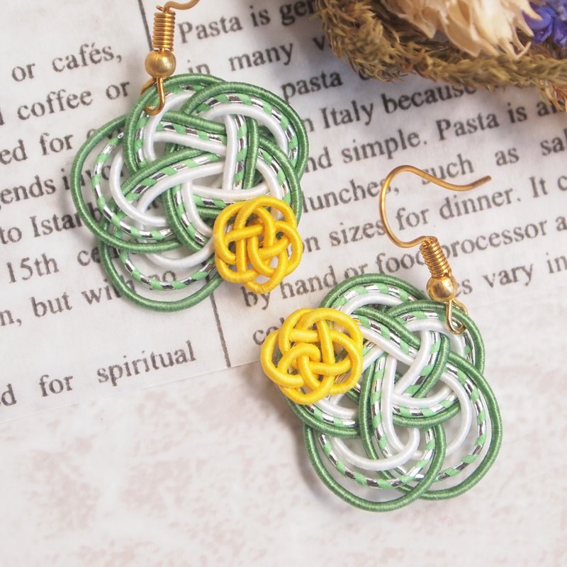 [Clip-On /Earrings] Mizuhiki Simple green flower - 耳环/耳夹 - 纸 绿色