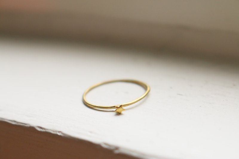 出清品 黄铜 星星 戒指 星夜 - 戒指 - 铜/黄铜 金色