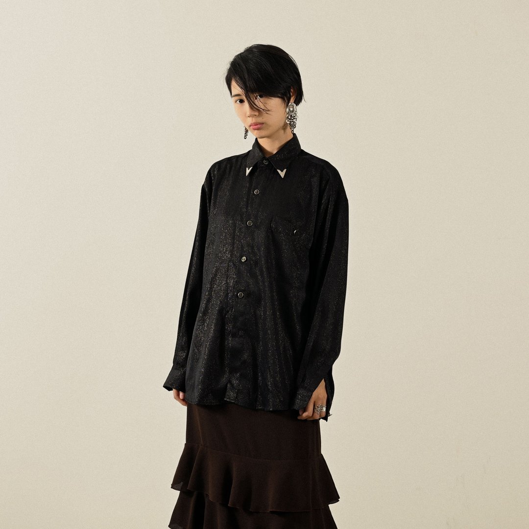 【NaSuBi Vintage】金属领尖缀饰金葱古着衬衫 - 女装衬衫 - 其他人造纤维 黑色
