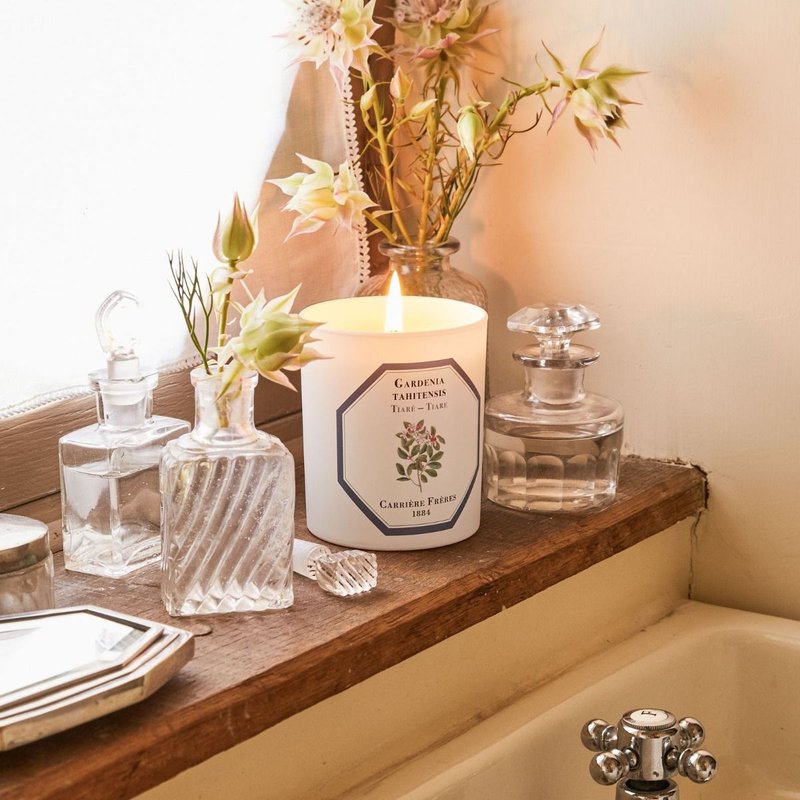 Carrière Frères 栀子花香氛蜡烛 - 蜡烛/烛台 - 陶 白色