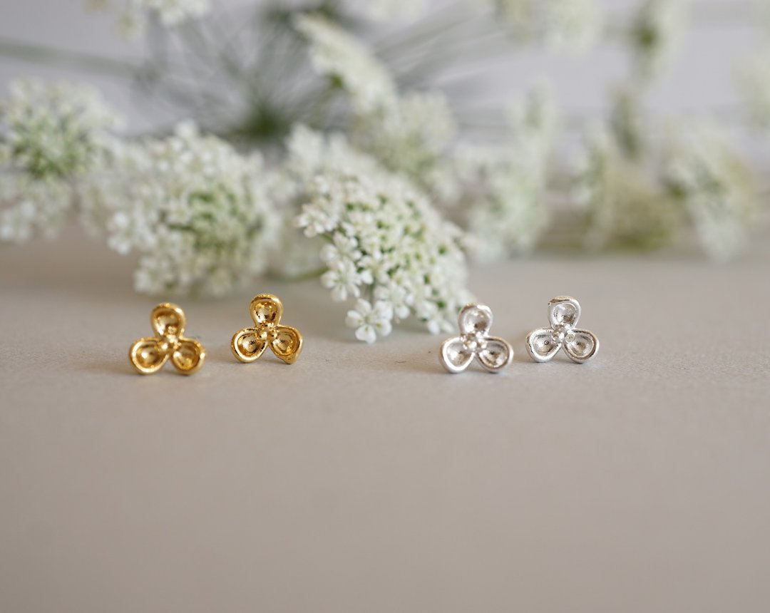 Fleurette Earrings - 耳环/耳夹 - 其他金属 多色