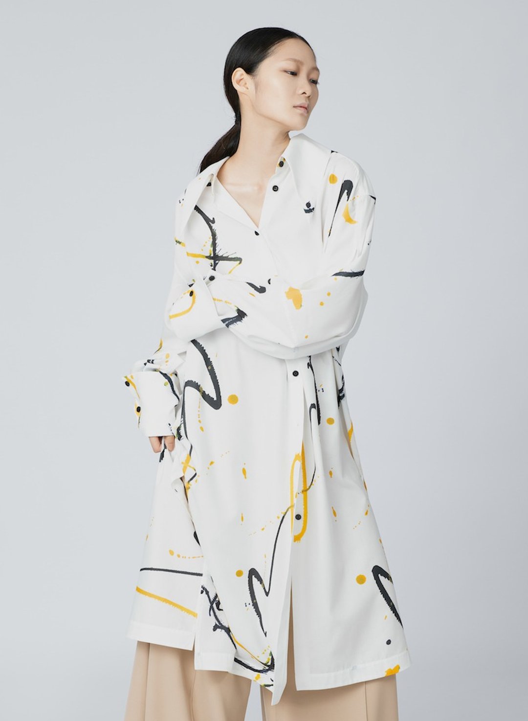 印花长版衬衫 / Long printed shirt - 女装衬衫 - 聚酯纤维 白色