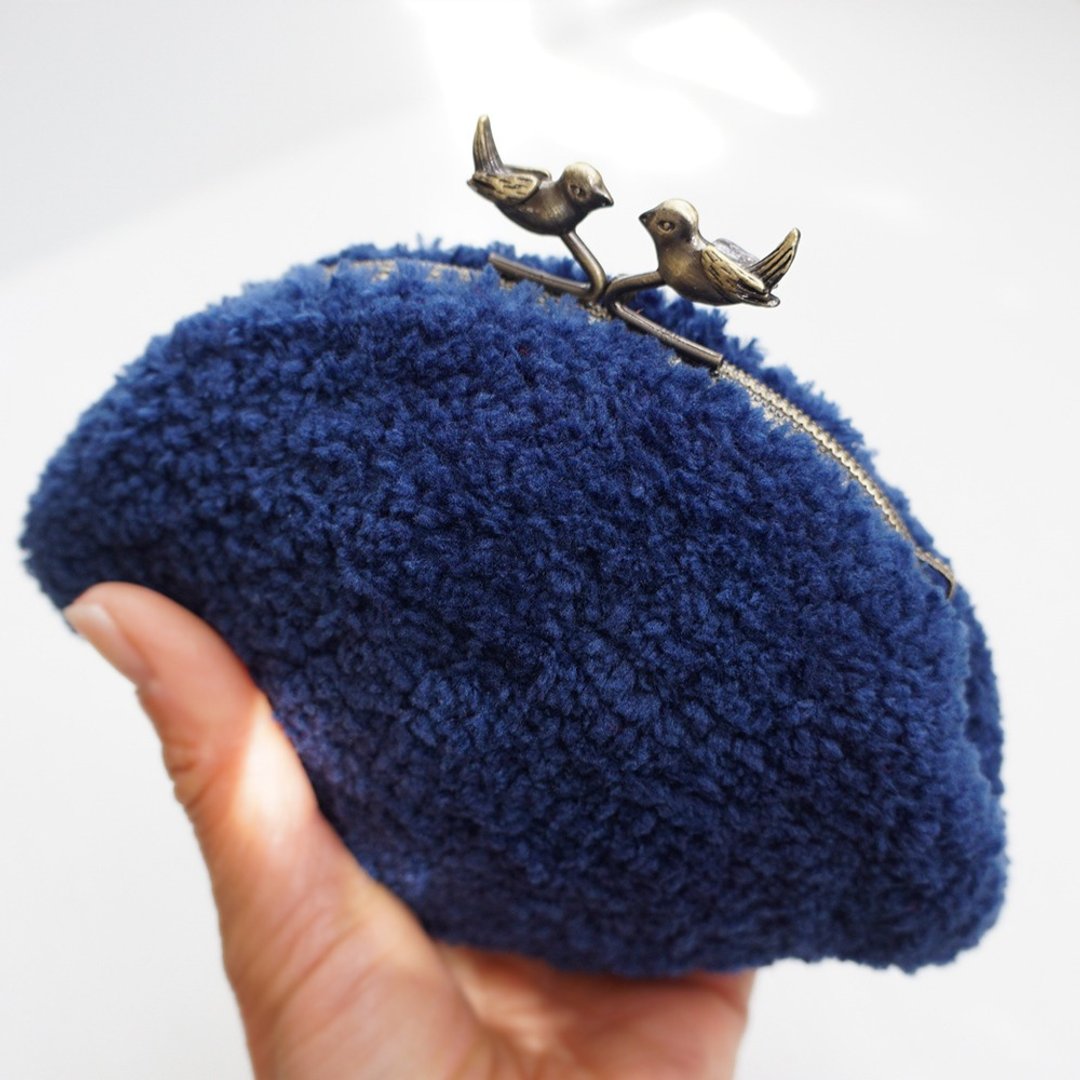 Ba-ba handmade Crochet pouch No.C1651 - 化妆包/杂物包 - 其他材质 蓝色