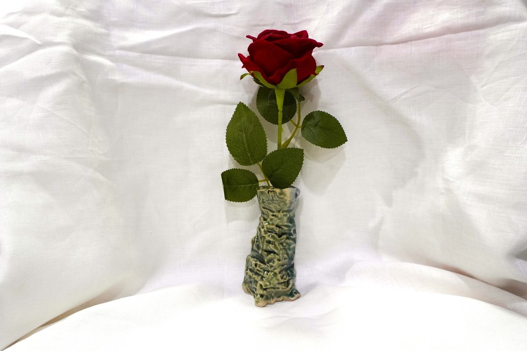 玫瑰花瓶 - 花瓶/陶器 - 陶 绿色