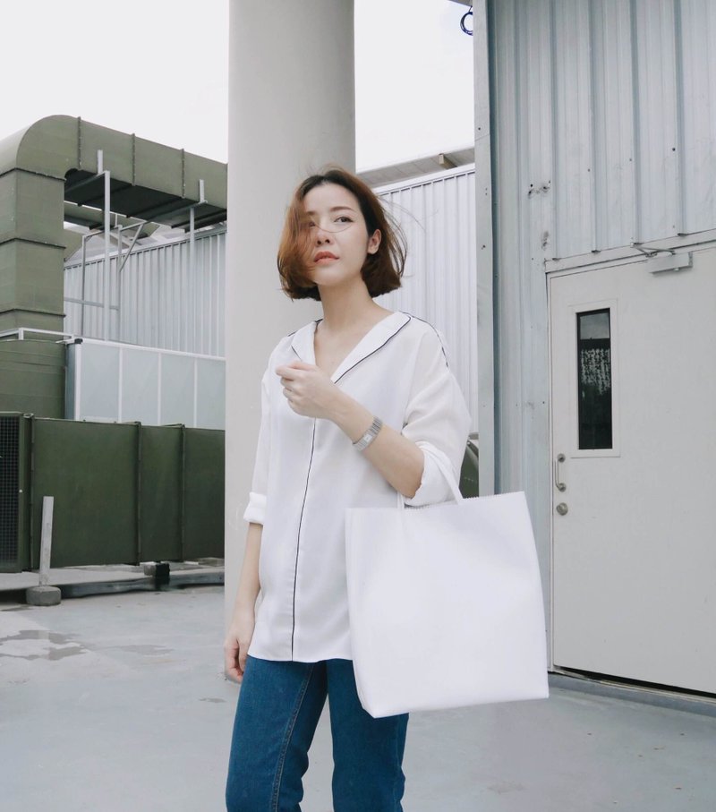 Paper bag - White - 手提包/手提袋 - 真皮 白色