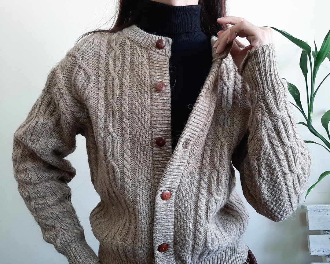 复古棕色羊毛粗针织毛衣 Aran 开襟毛衣 纽扣毛衣 - 女装针织衫/毛衣 - 羊毛 咖啡色