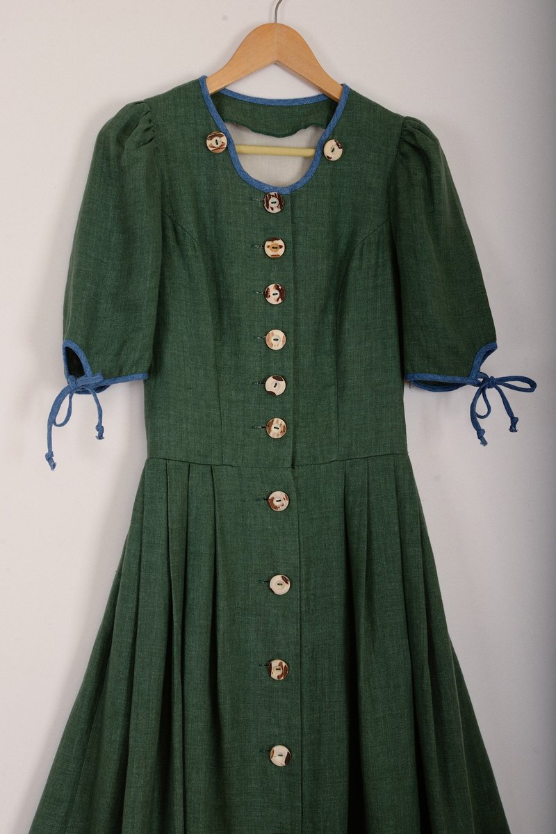 超好品质麻质森绿巴伐利亚洋装 细节很有巧思的一件 - 洋装/连衣裙 - 棉．麻 