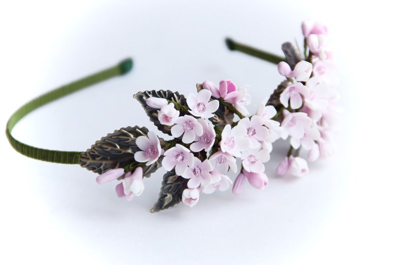 White flower headband Bridal floral hair crown Wedding floral headband - 发饰 - 粘土 