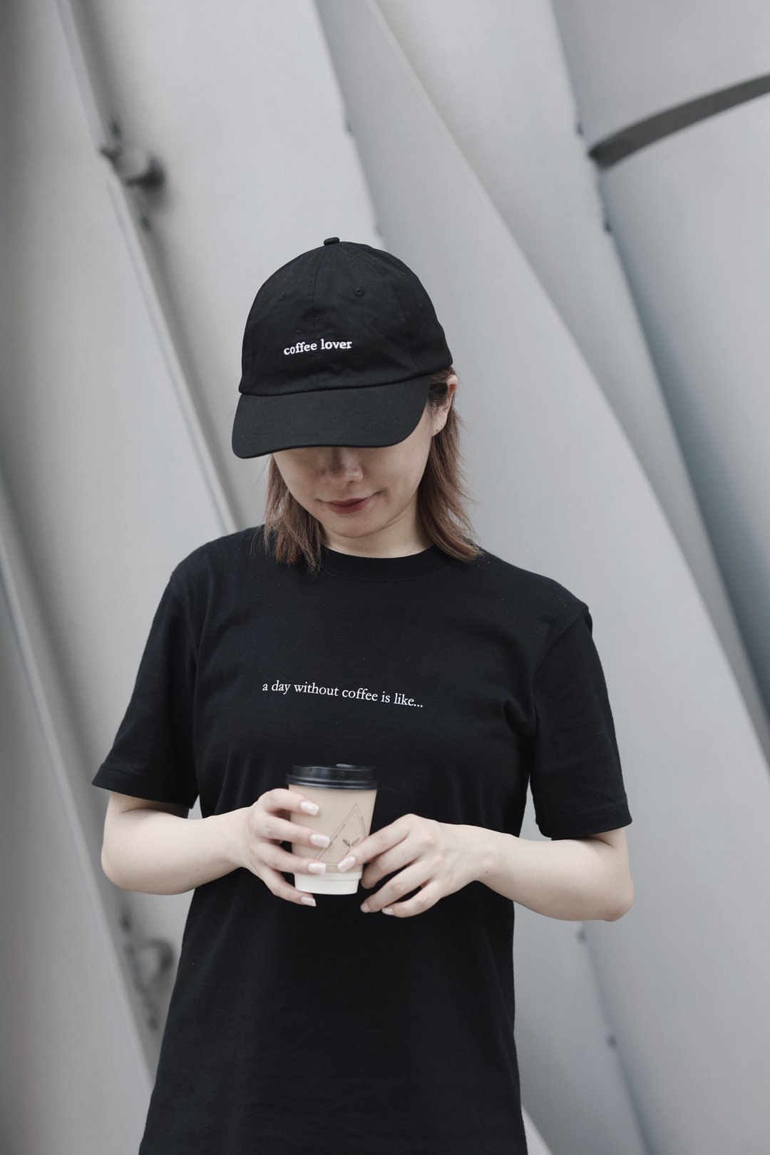 a day without coffee is like tshirt (black special edition) - 女装 T 恤 - 棉 黑色
