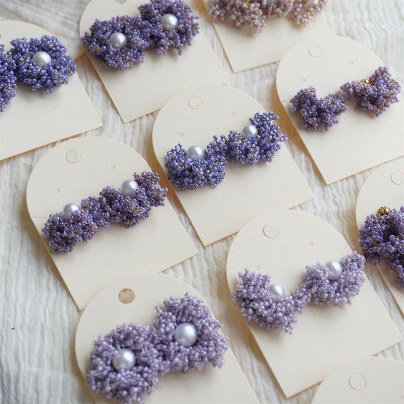 花朵款钩针钩织串珠耳饰耳环耳钉原创小众设计手工编织米珠饰品 - 耳环/耳夹 - 其他材质 